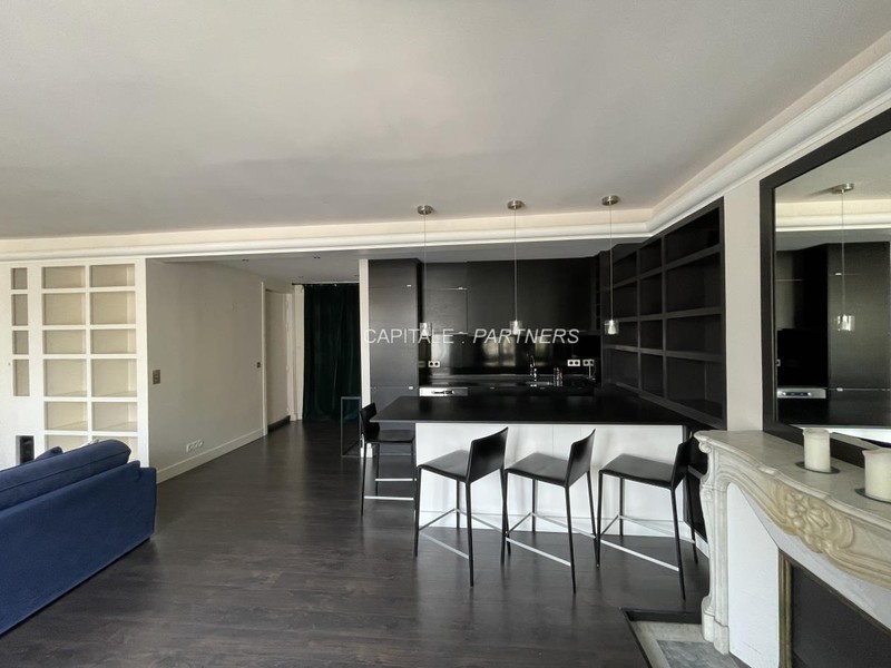 furnished  1 bedroom Apartment PARIS 2 - 71 m²;