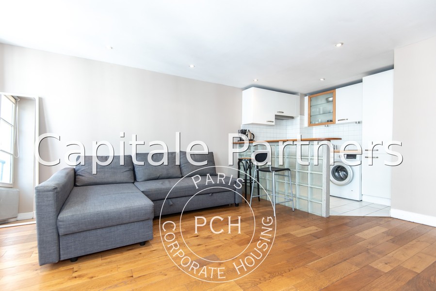 furnished  1 bedroom Apartment PARIS 3 - 37 m²;
