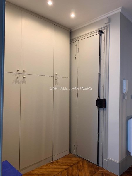 furnished  2 bedrooms Apartment PARIS 11 - 55 m²;