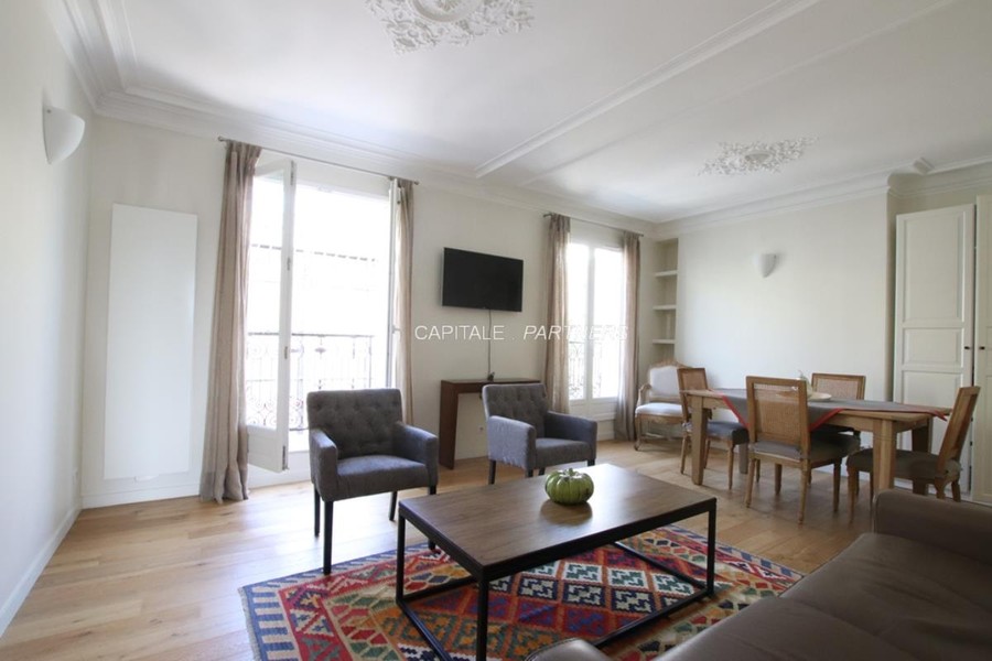 furnished  1 bedroom Apartment PARIS 16 - 52 m²;