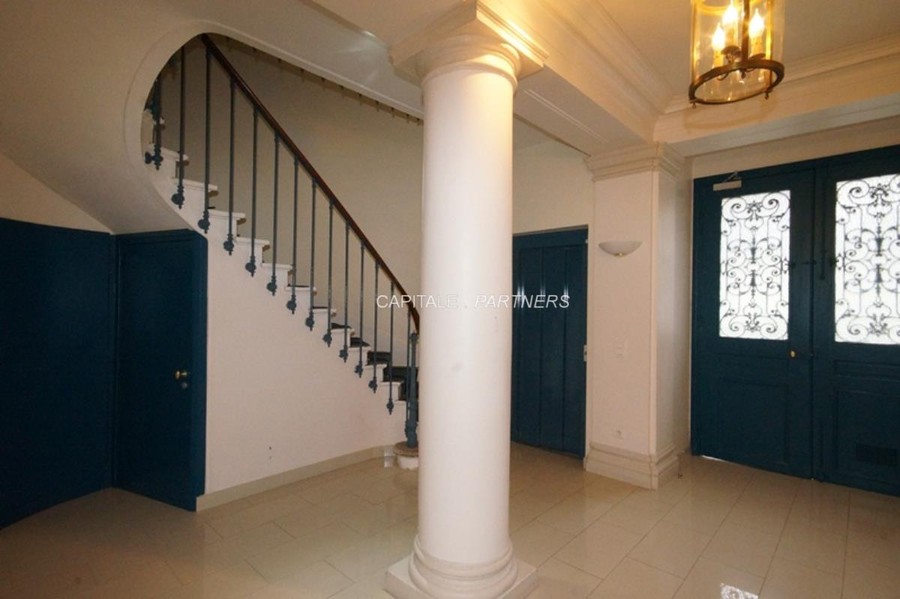 furnished  2 bedrooms Apartment PARIS 14 - 61 m²;