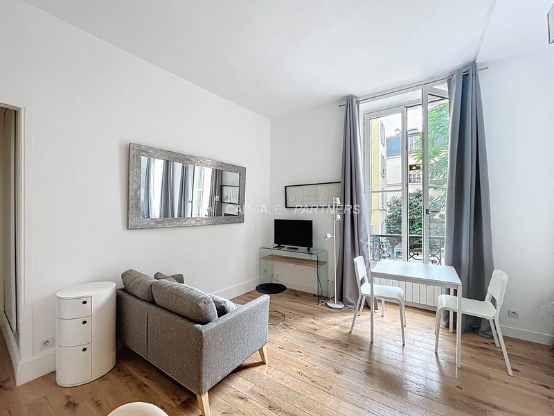 Studio  PARIS 18 - 26 m²;