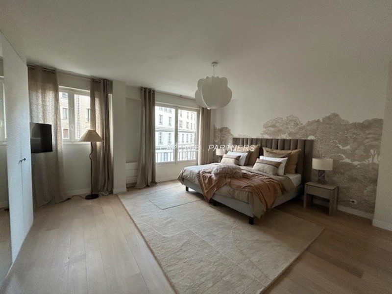 furnished  3 bedrooms Apartment PARIS 16 - 157 m²;