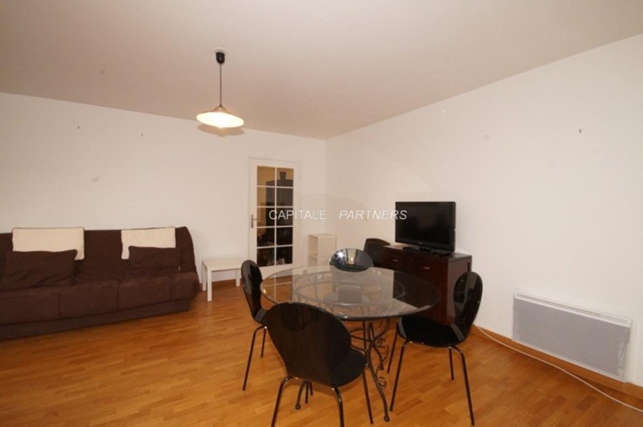 furnished  1 bedroom Apartment PARIS 11 - 56 m²;
