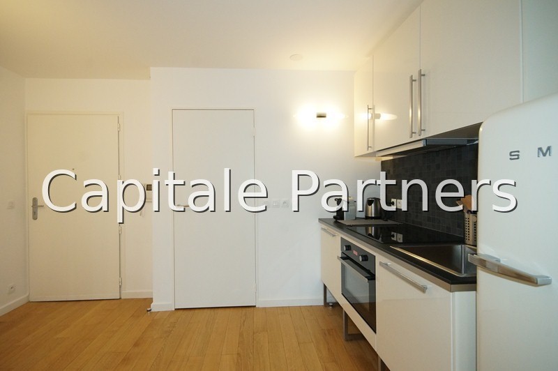 Studio  PARIS 11 - 42 m²;