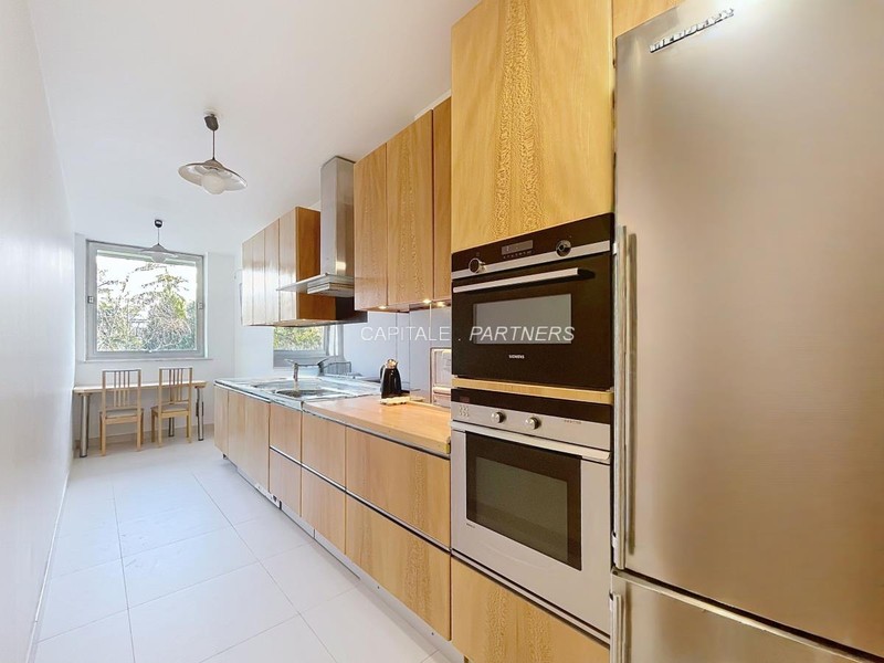 furnished  3 bedrooms Apartment BOULOGNE - 117 m²;