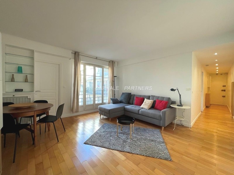 furnished  1 bedroom Apartment PARIS 17 - 44 m²;