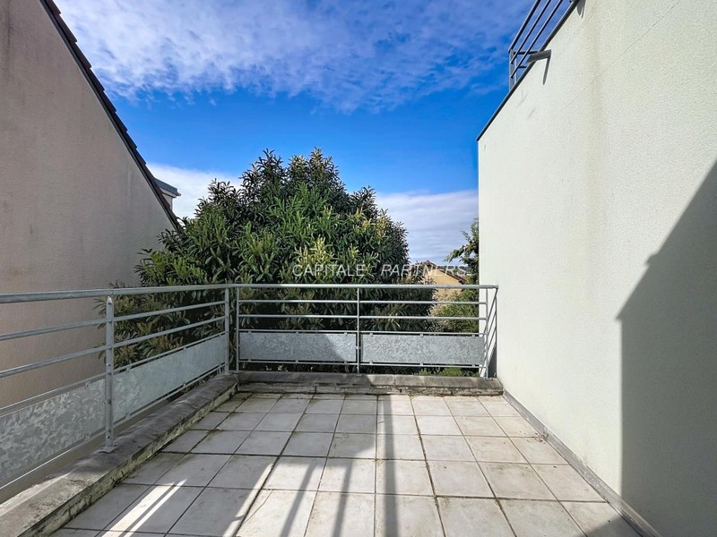  4 bedrooms House RUEIL-MALMAISON - 145 m²;