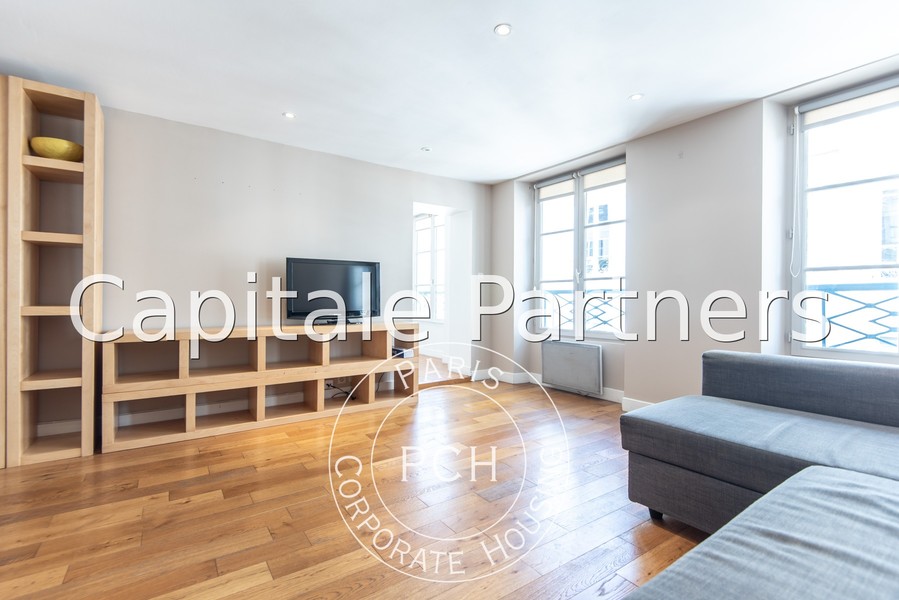 furnished  1 bedroom Apartment PARIS 3 - 37 m²;