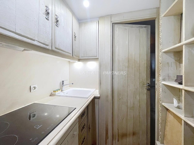 furnished  1 bedroom Apartment PARIS 7 - 32 m²;