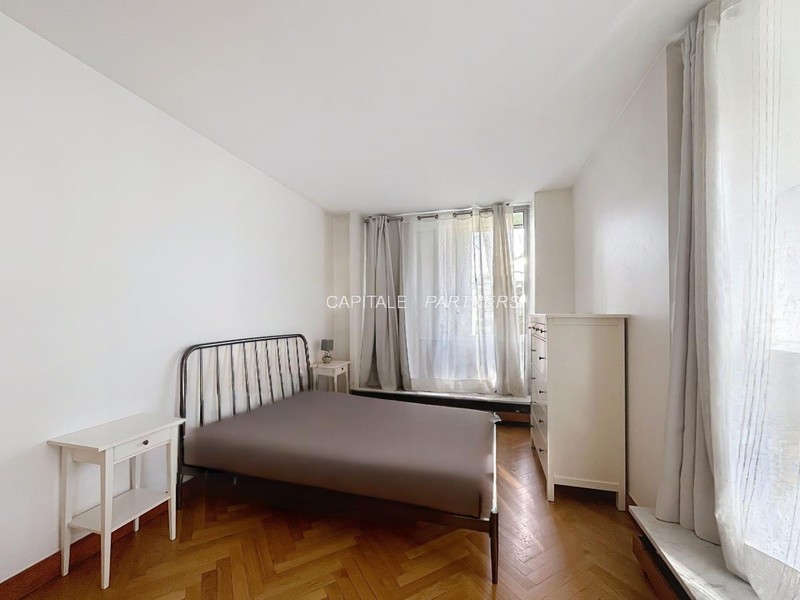 furnished  3 bedrooms Apartment BOULOGNE - 117 m²;