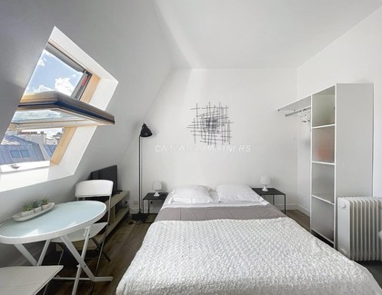 Studio  PARIS 17