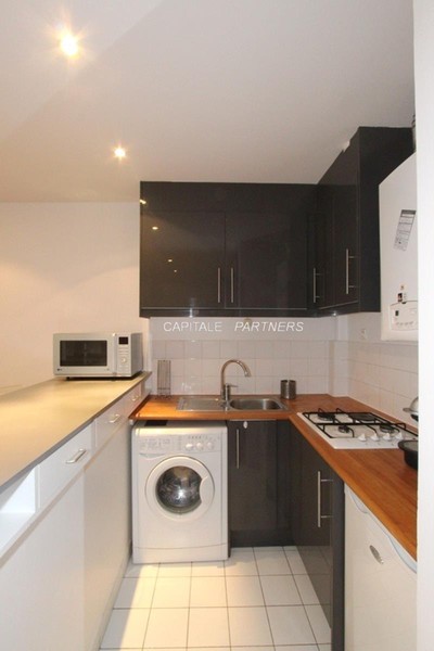 furnished  1 bedroom Apartment PARIS 7 - 40 m²;