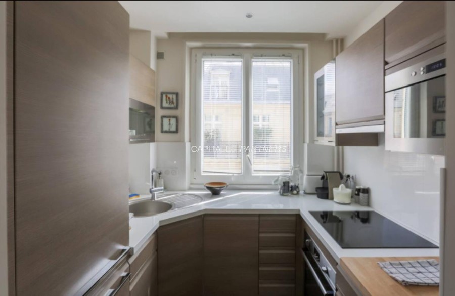 Studio  PARIS 17 - 36 m²;