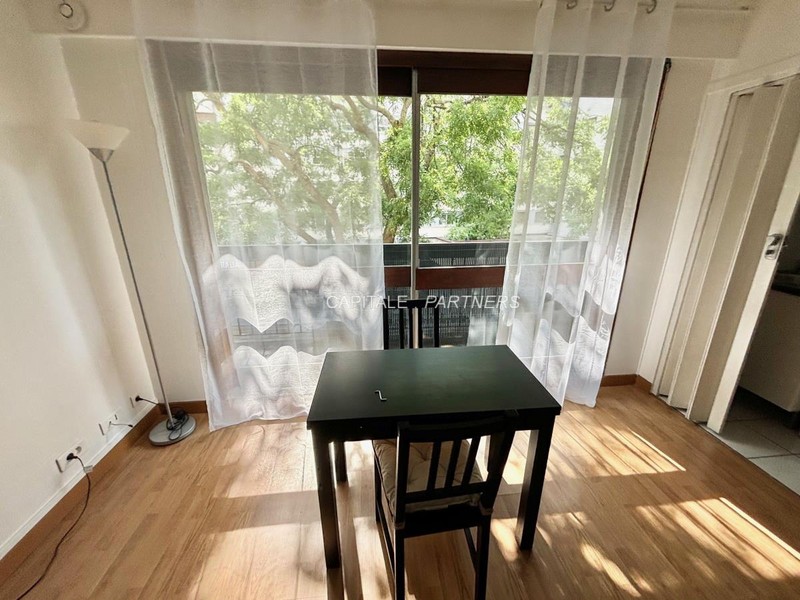 Studio  PARIS 17 - 26 m²;