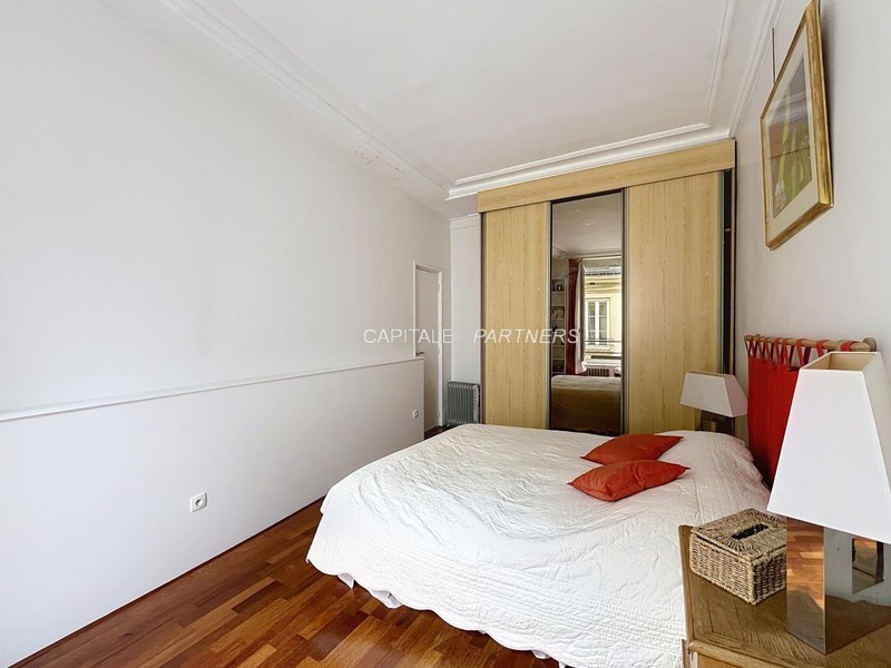 furnished  2 bedrooms Apartment PARIS 6 - 62 m²;