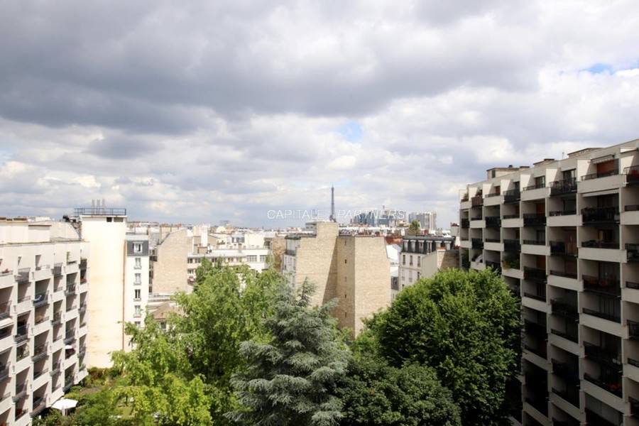 furnished  1 bedroom Apartment PARIS 16 - 42 m²;