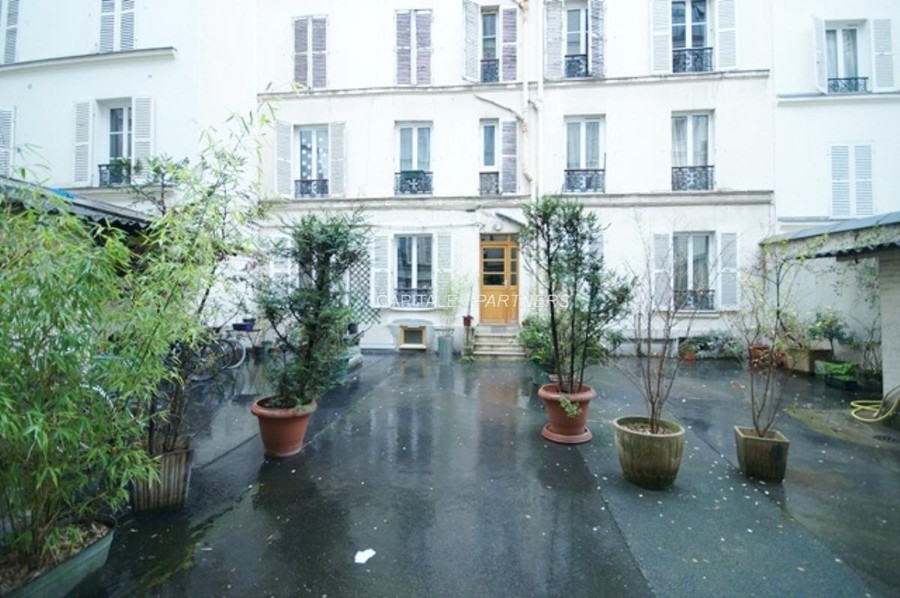 furnished  1 bedroom Apartment PARIS 17 - 37 m²;