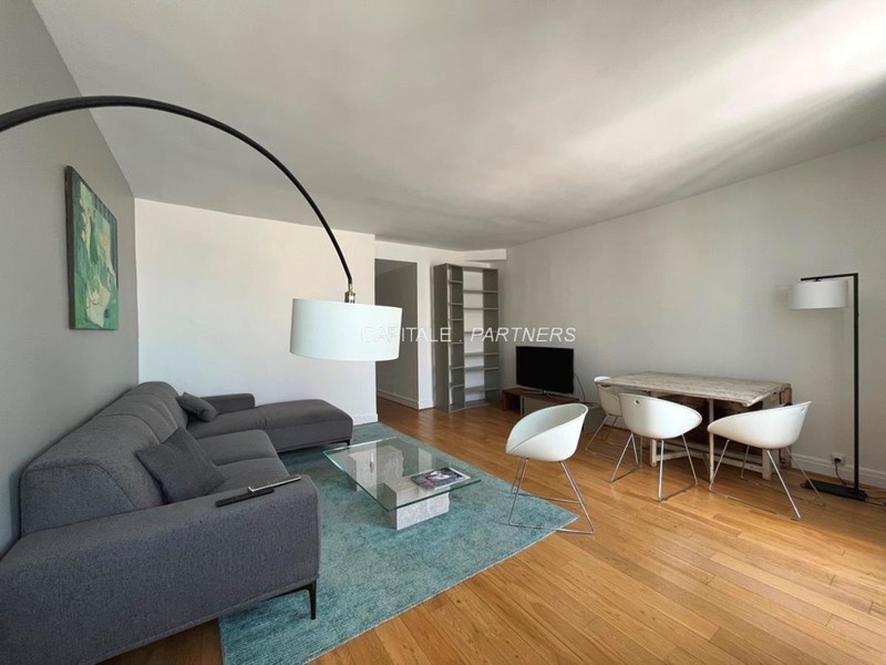 furnished  1 bedroom Apartment PARIS 7 - 60 m²;