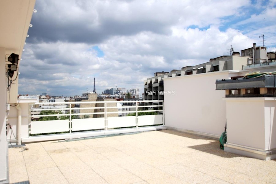 furnished  1 bedroom Apartment PARIS 16 - 42 m²;