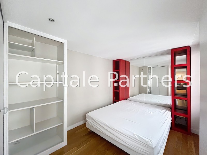 furnished  1 bedroom Apartment PARIS 3 - 37 m²;