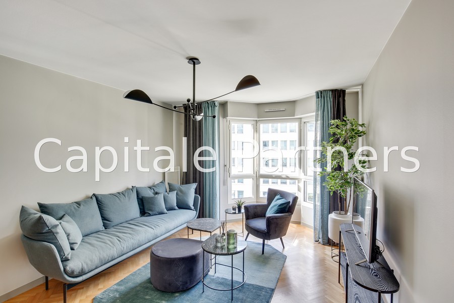 furnished  2 bedrooms Apartment PARIS 17 - 61 m²;