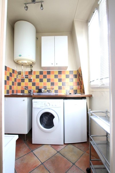 furnished  1 bedroom Apartment PARIS 16 - 31 m²;
