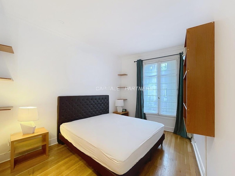 furnished  2 bedrooms Apartment PARIS 17 - 86 m²;