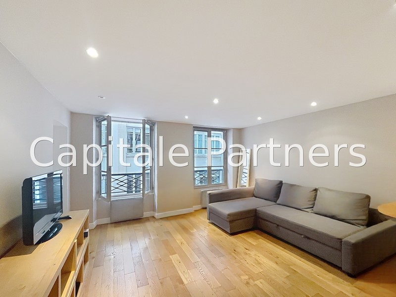 furnished  1 bedroom Apartment PARIS 3 - 37 m²;