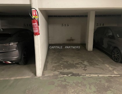   Parking space NEUILLY-SUR-SEINE
