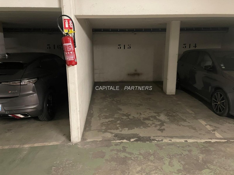   Parking space NEUILLY-SUR-SEINE - 0 m²;
