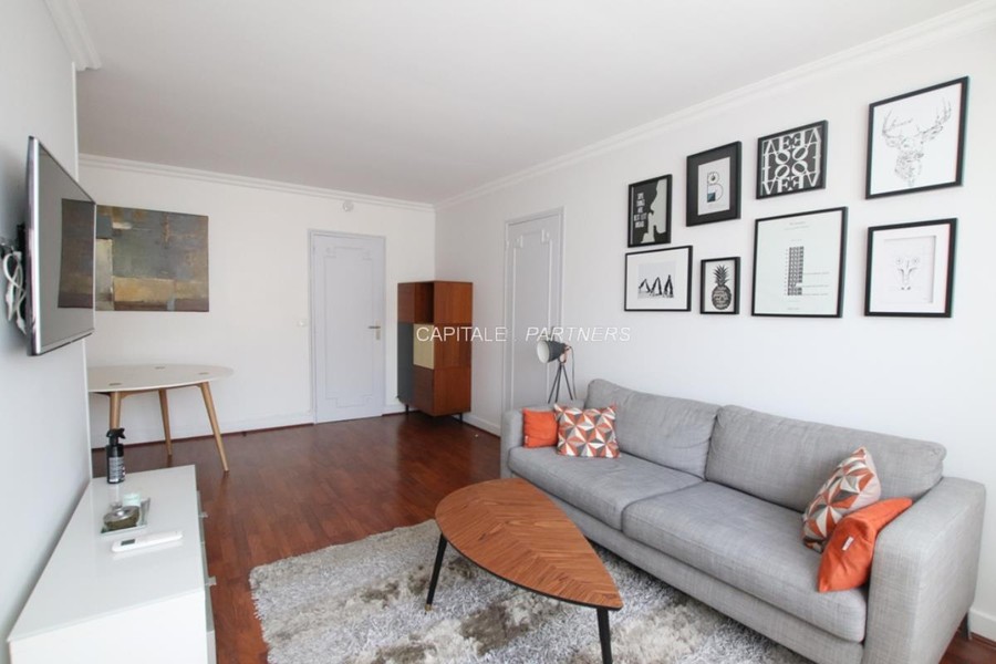 furnished  1 bedroom Apartment PARIS 17 - 44 m²;