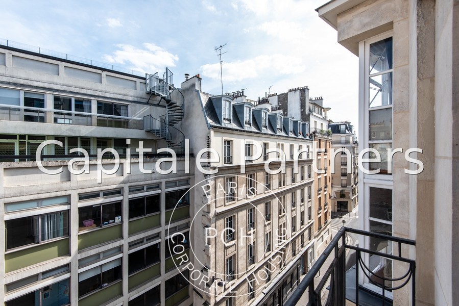 furnished  1 bedroom Apartment PARIS 15 - 35 m²;