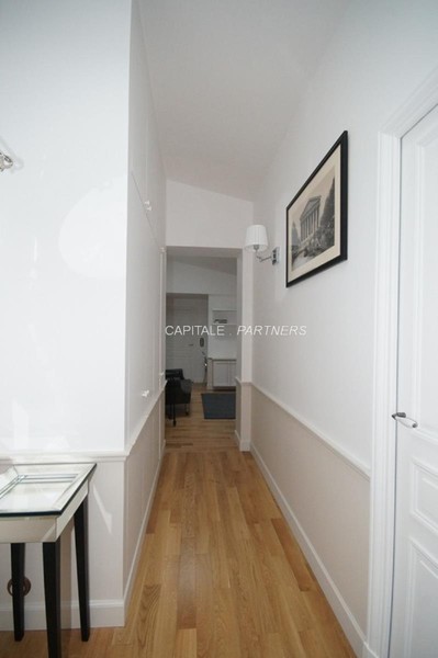 furnished  1 bedroom Apartment PARIS 8 - 56 m²;