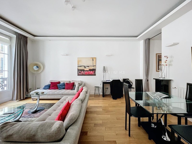 furnished  2 bedrooms Apartment PARIS 8 - 93 m²;