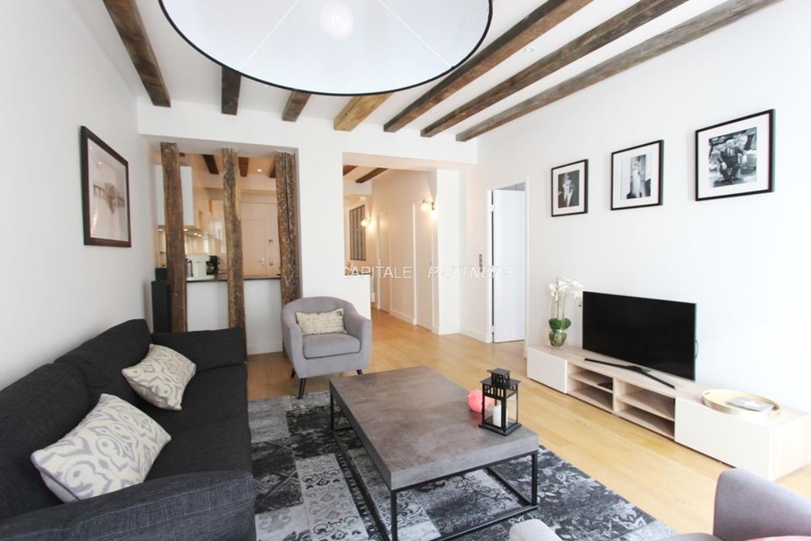 furnished  2 bedrooms Apartment PARIS 1 - 63 m²;
