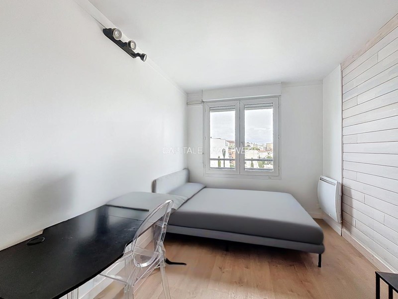 furnished  3 bedrooms Apartment ASNIERES-SUR-SEINE - 89 m²;