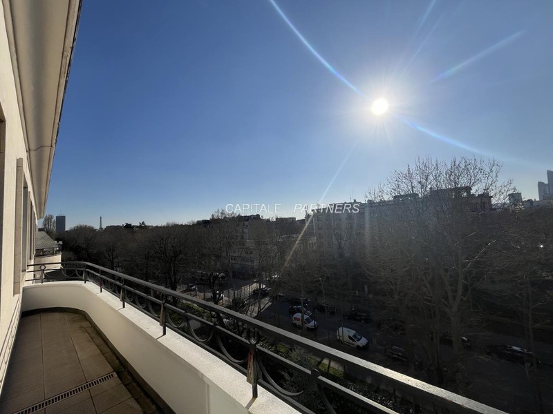 furnished  2 bedrooms Apartment NEUILLY - 103 m²;