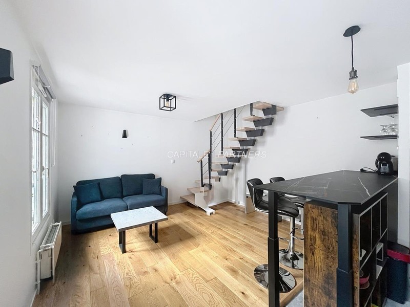furnished  1 bedroom Apartment PARIS 9 - 35 m²;