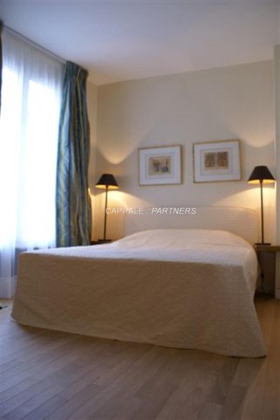 furnished  1 bedroom Apartment PARIS 5 - 80 m²;