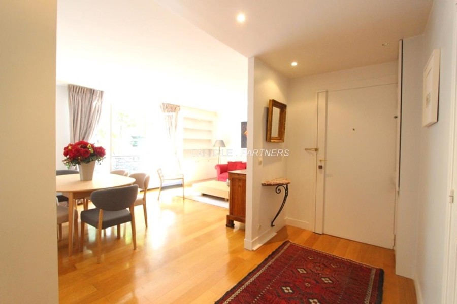 furnished  2 bedrooms Apartment PARIS 16 - 69 m²;