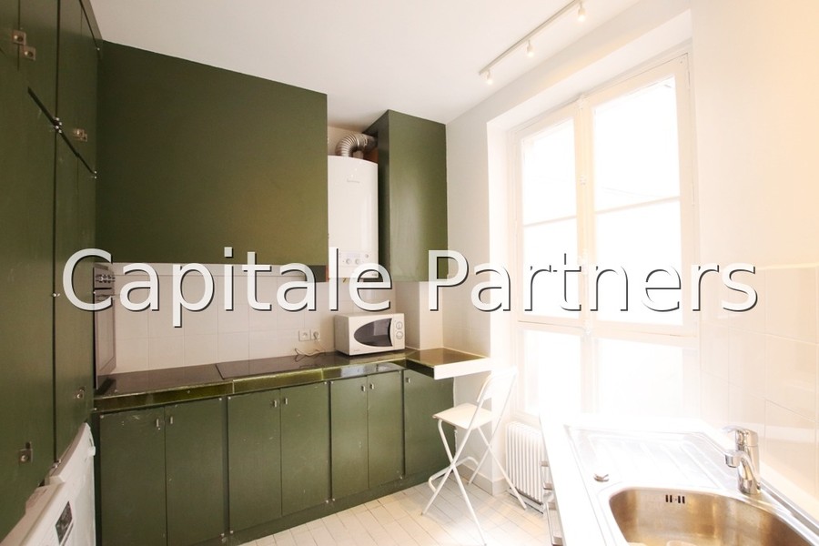 furnished  2 bedrooms Apartment PARIS 8 - 90 m²;