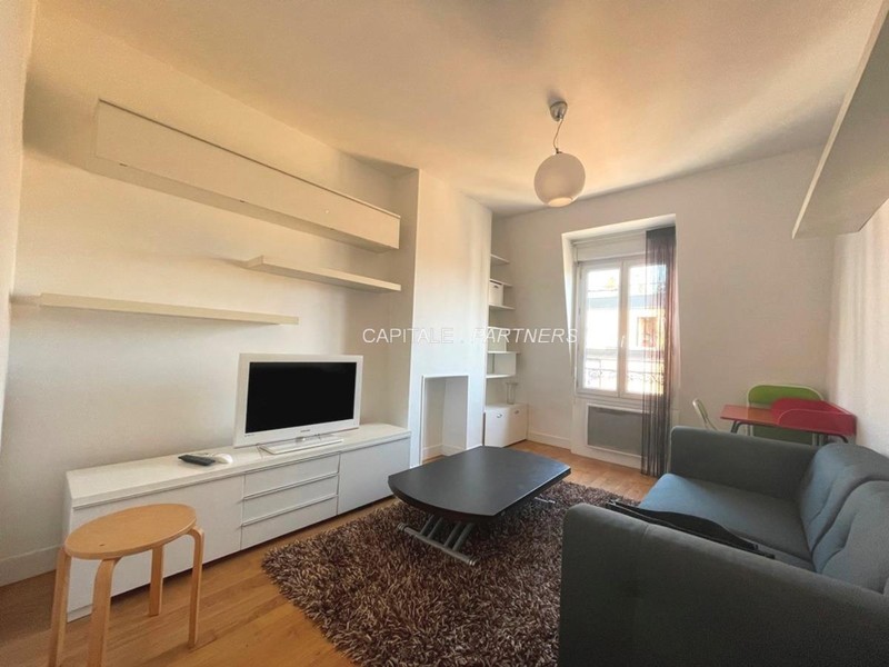 furnished  1 bedroom Apartment PARIS 17 - 29 m²;