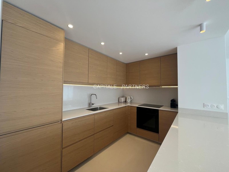 furnished  2 bedrooms Apartment NEUILLY-SUR-SEINE - 108 m²;