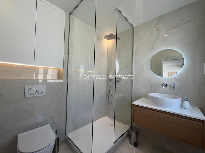 furnished  2 bedrooms Apartment NEUILLY-SUR-SEINE - 108 m²;