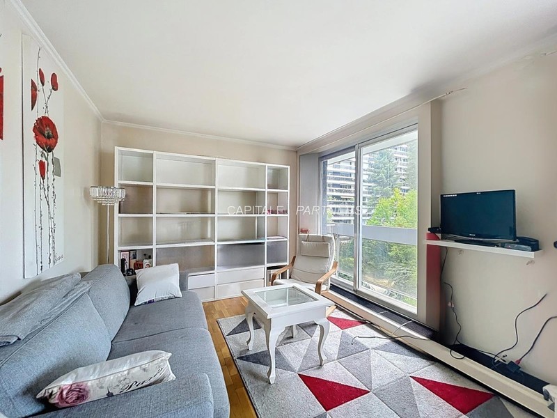 furnished  1 bedroom Apartment PARIS 16 - 43 m²;