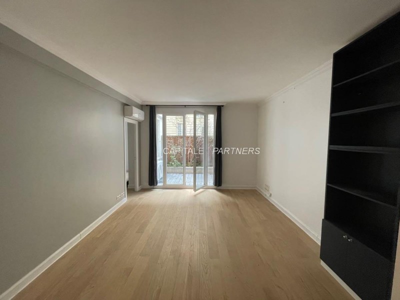  1 bedroom Apartment PARIS 16 - 54 m²;