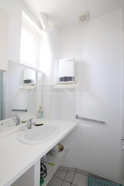 furnished  1 bedroom Apartment PARIS 11 - 36 m²;