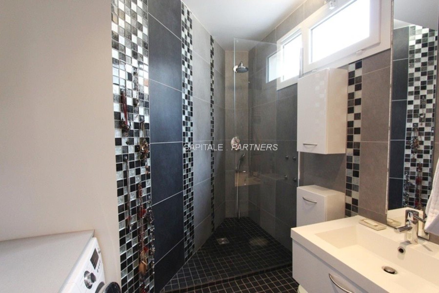 furnished  1 bedroom Apartment PARIS 14 - 44 m²;