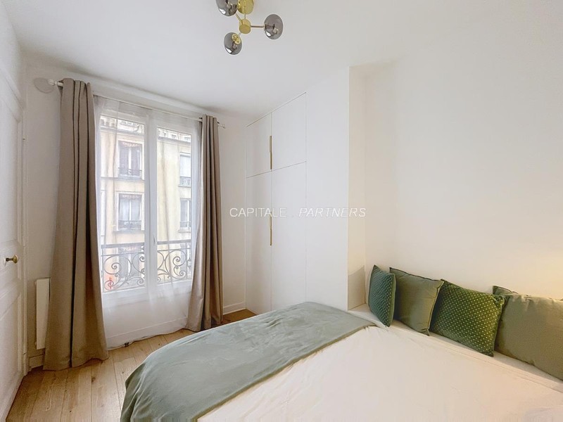 furnished  1 bedroom Apartment PARIS 18 - 22 m²;